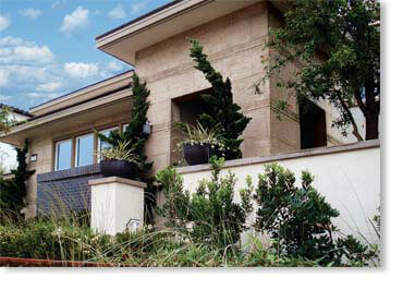 Colosseum Travertine Manufactured Stone / Roman