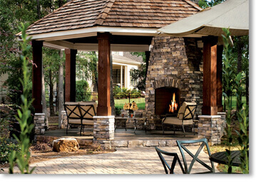 Old World Ledge Manufactured Stone / Grey Quartzite