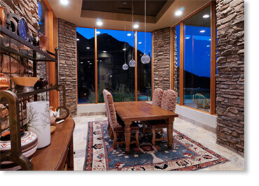 Canyon Ledge Manufactured Stone / Dakota Brown