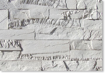 Sawtooth Ledge Manufactured Stone / White