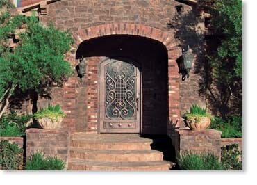 Tuscan Villa Manufactured Stone / Dakota Brown
