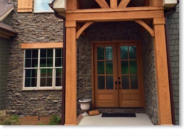 Italian Villa Manufactured Stone / Dakota Brown