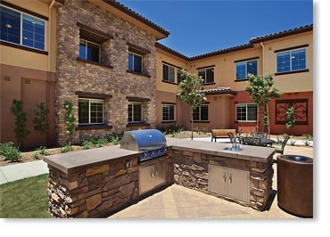 Italian Villa Manufactured Stone / Volterra