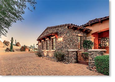 Italian Villa Manufactured Stone / Chablis