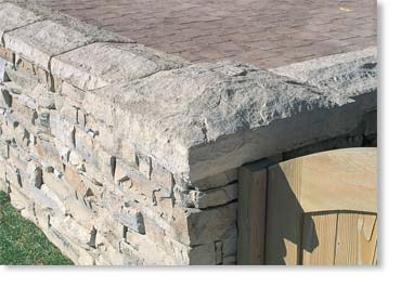 Chiseled Stone Post Cap Manufactured Stone / Lompoc