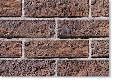 New England Thin Brick Veneer / Dakota Brown