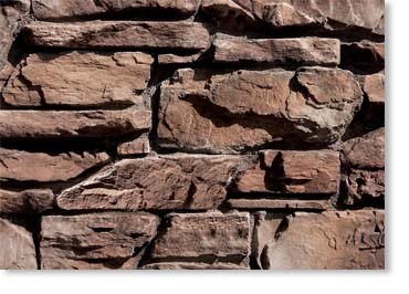 Italian Villa Manufactured Stone / Dakota Brown