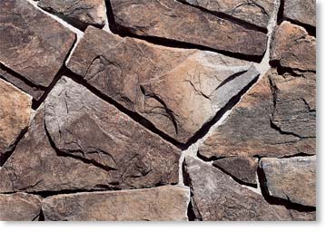 Split Fieldstone Manufactured Stone / Dakota Brown