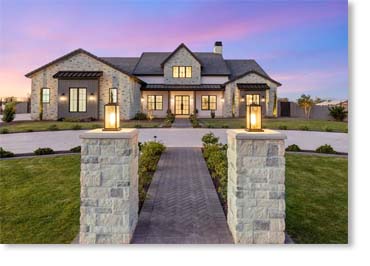 Texas Rubble Manufactured Stone / Summer Cottage